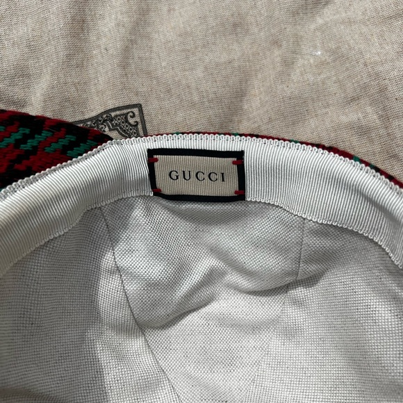 GUCCI TWEED HAT - Picture 8 of 13